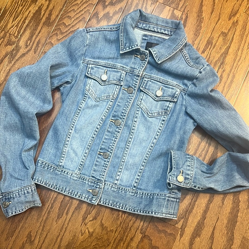 THE LIMITED Stylish Blue Denim Jacket, size XS